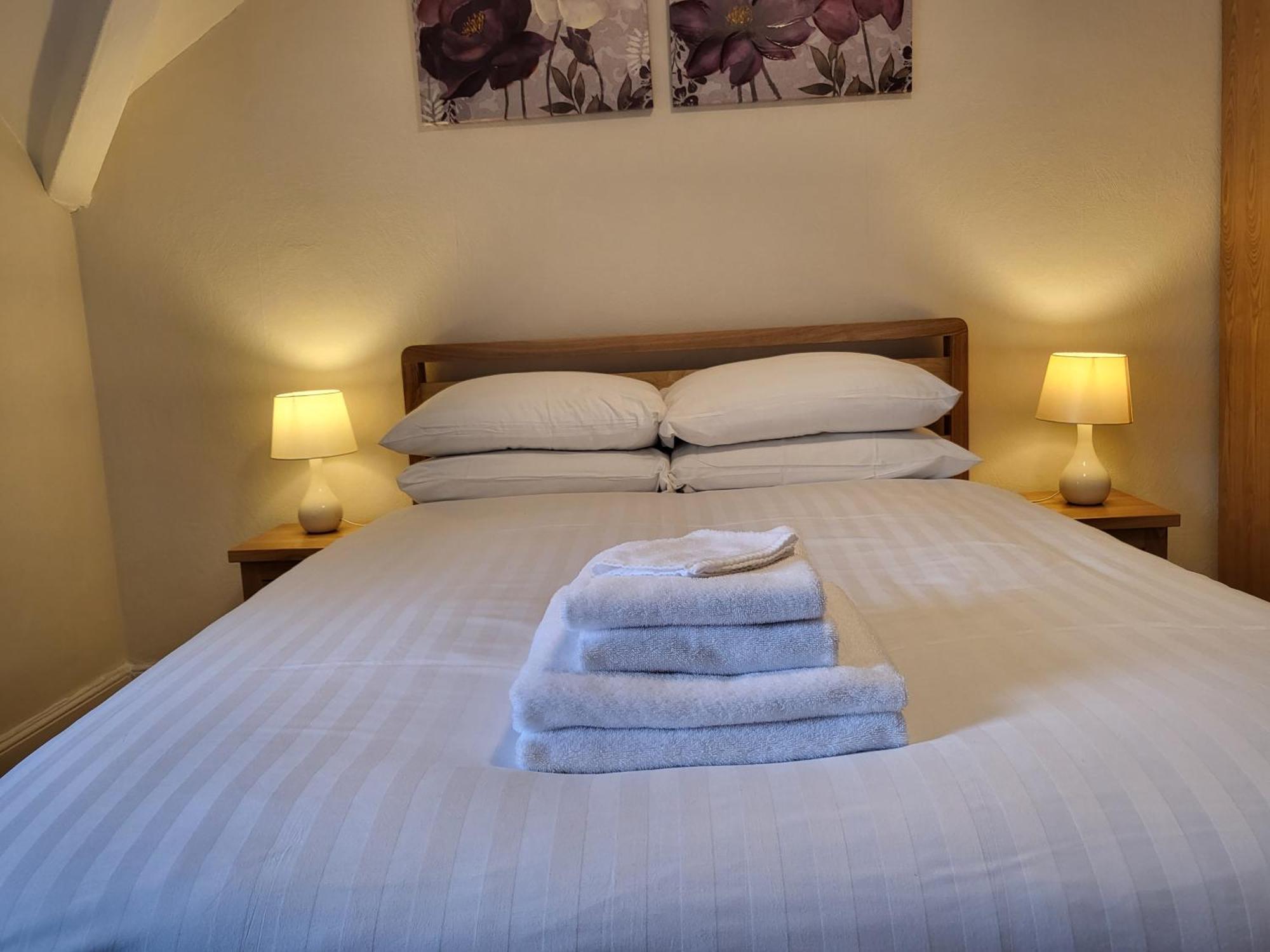 The Bay House Lake View Guest House - Adults Only ボウネス＝オン＝ウィンダミア 部屋 写真